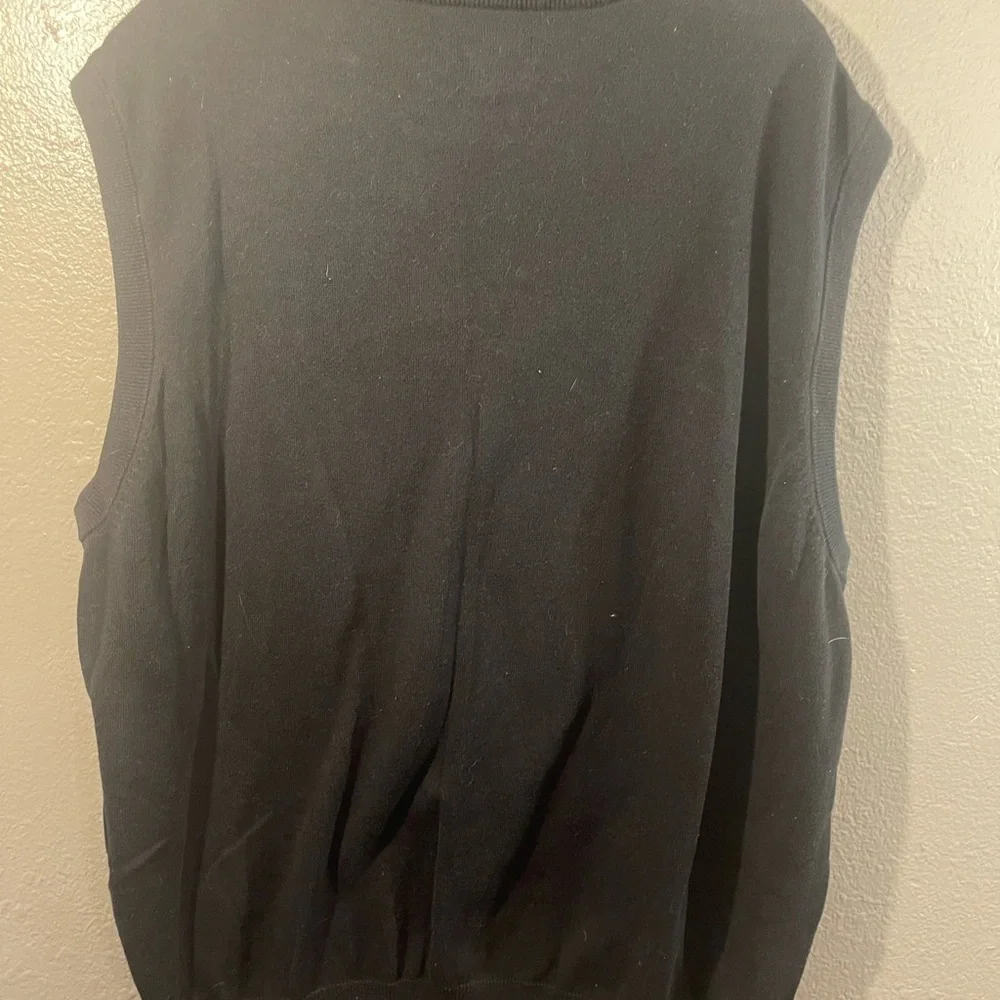 Saddlebred Black and Gray Argyle V-Neck Sweater Vest - Picture 4 of 4